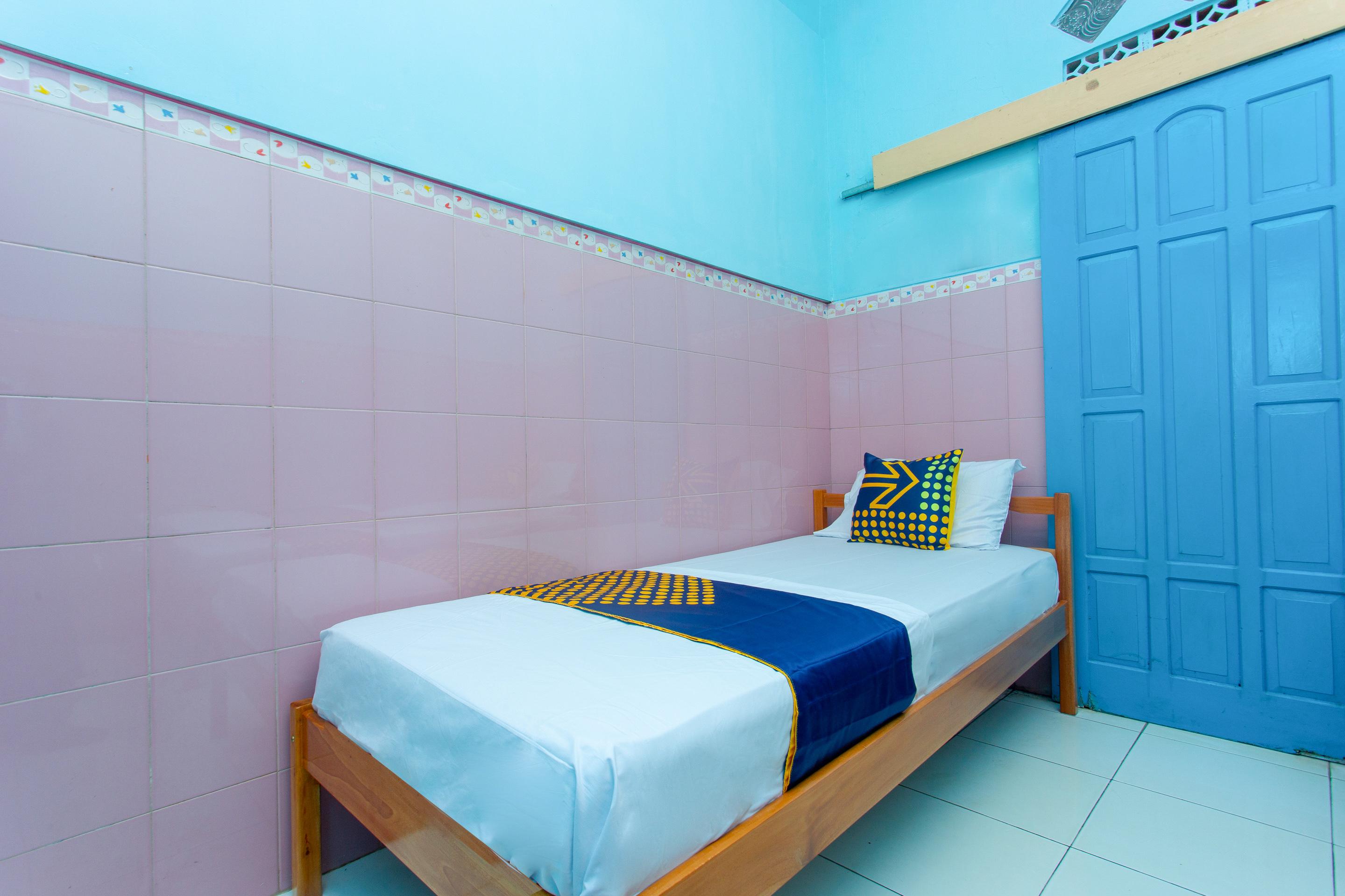 Spot On 2871 Hotel Budi Purwokerto Bagian luar foto