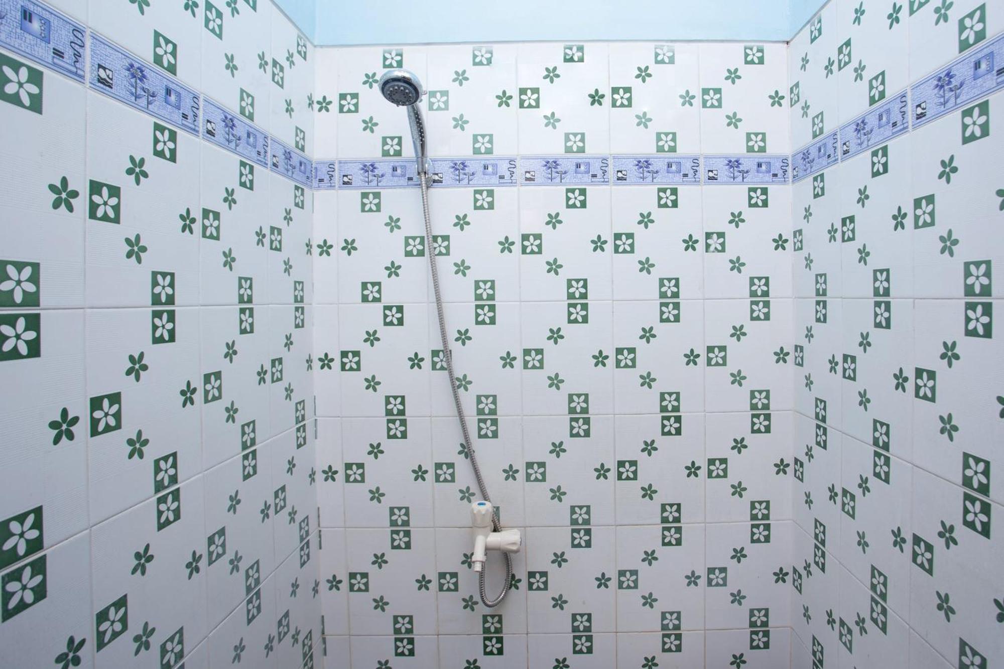 Spot On 2871 Hotel Budi Purwokerto Bagian luar foto