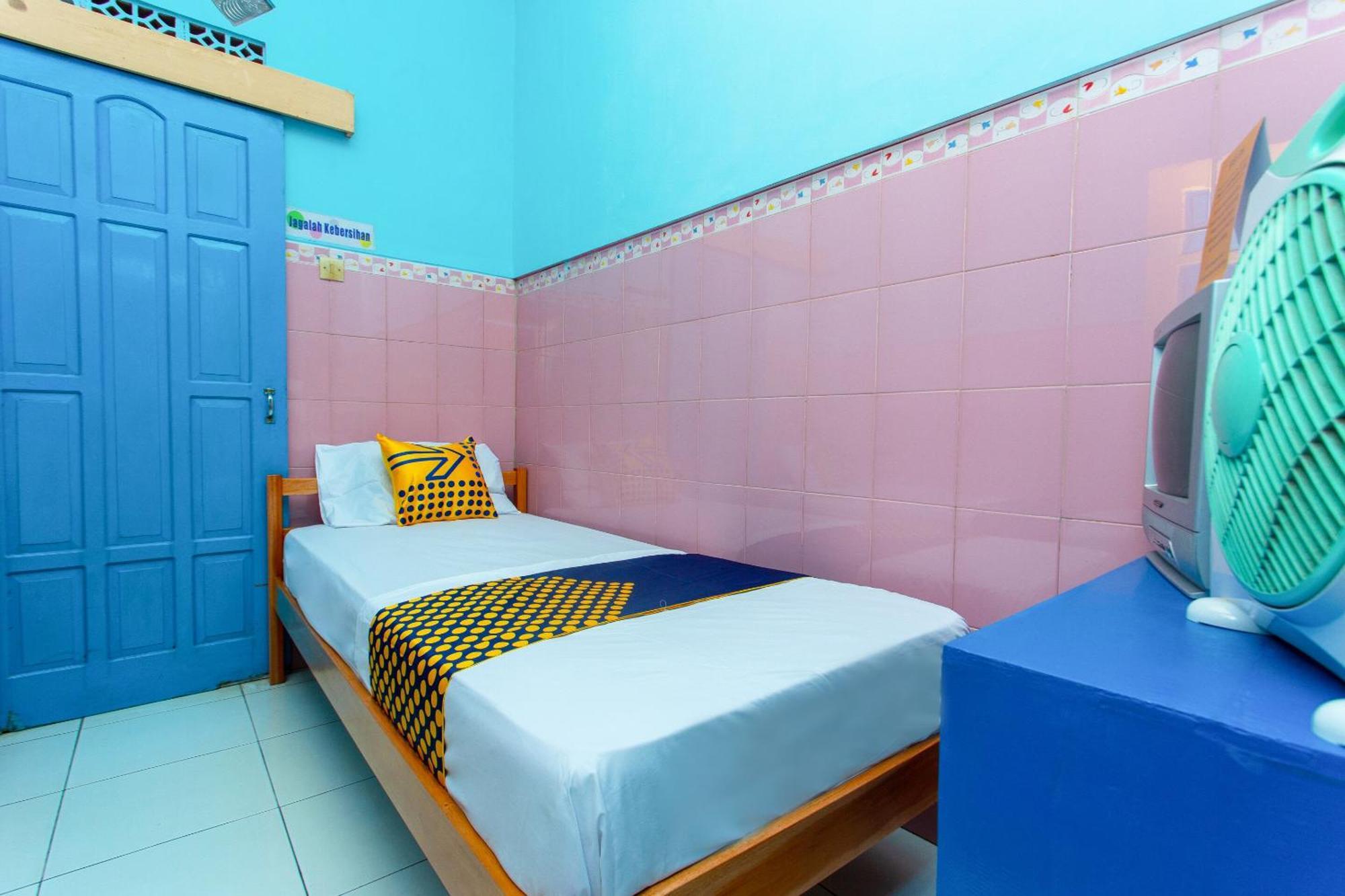 Spot On 2871 Hotel Budi Purwokerto Bagian luar foto