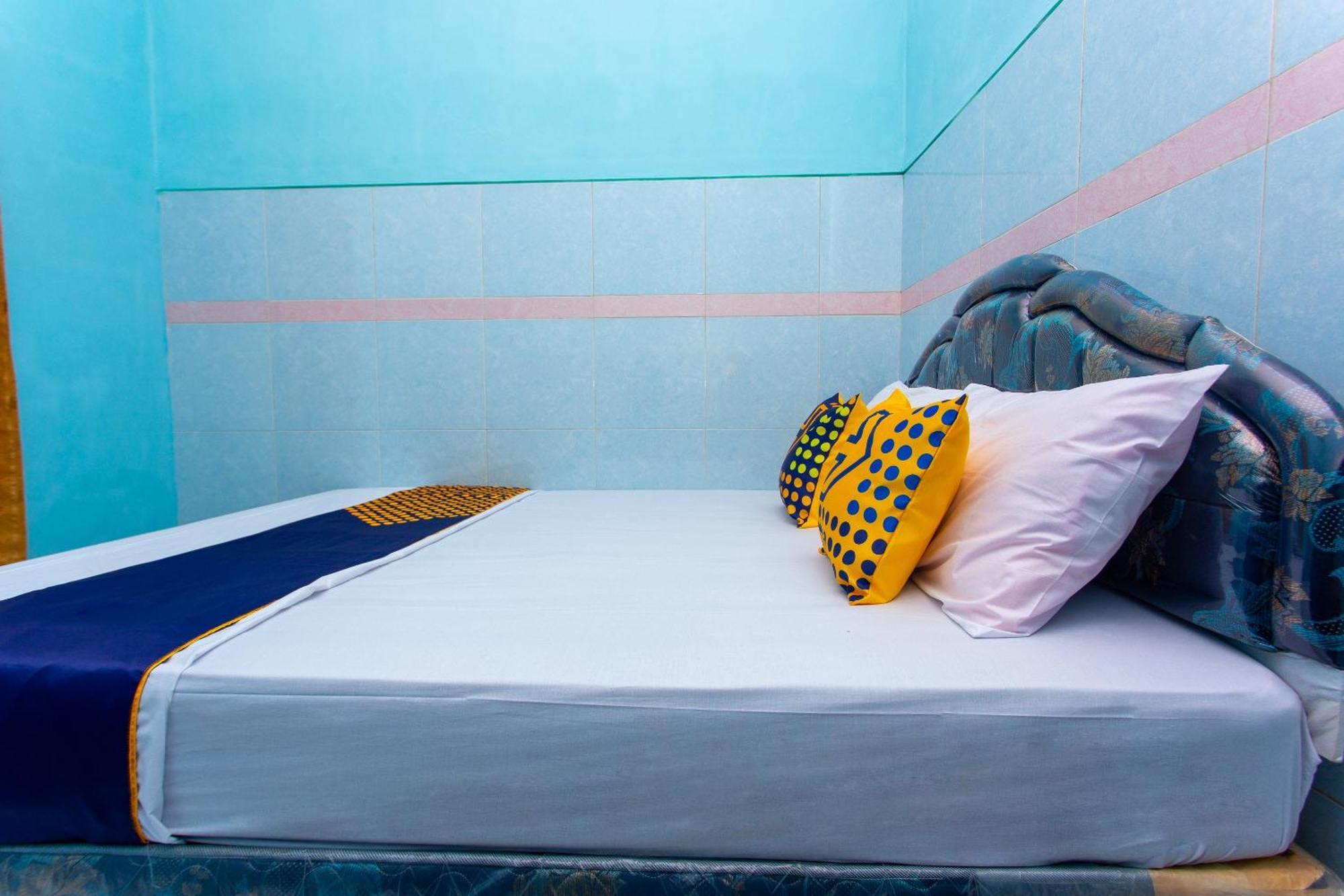Spot On 2871 Hotel Budi Purwokerto Bagian luar foto