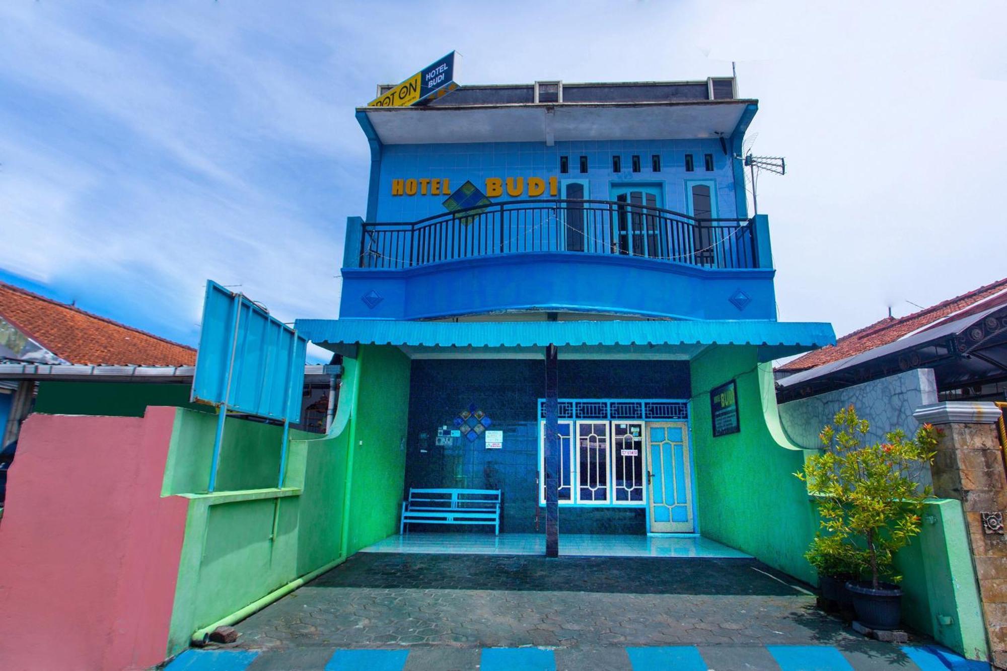Spot On 2871 Hotel Budi Purwokerto Bagian luar foto