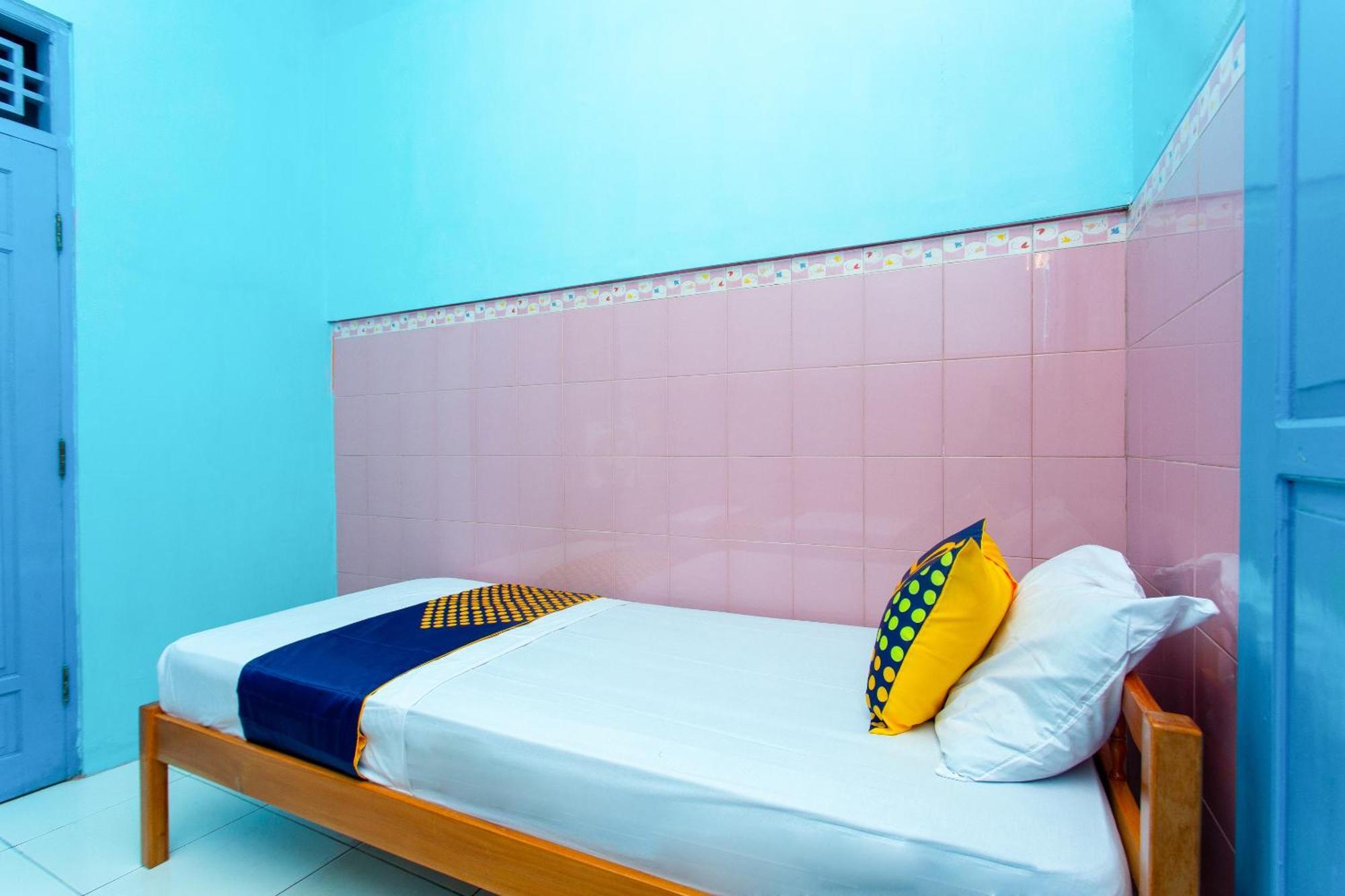Spot On 2871 Hotel Budi Purwokerto Bagian luar foto